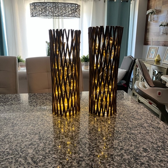 Beautiful lighting or vase - Picture 4 of 4